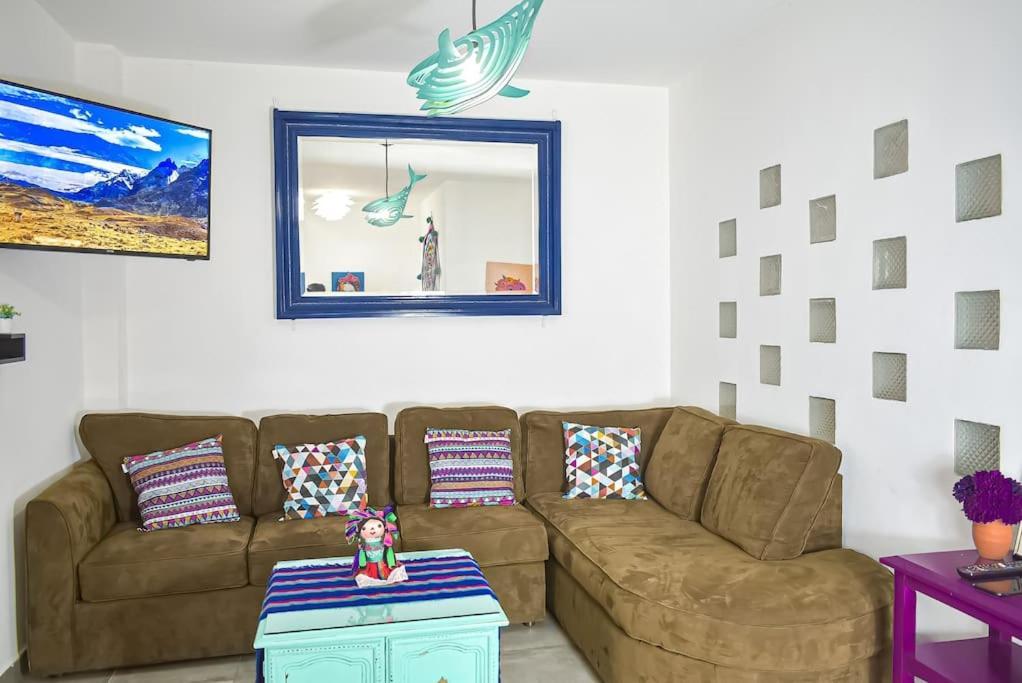 Downtown Beautiful 2Br Apartment Blocks From Beach #5 La Paz Buitenkant foto
