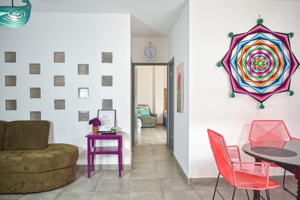 Downtown Beautiful 2Br Apartment Blocks From Beach #5 La Paz Buitenkant foto